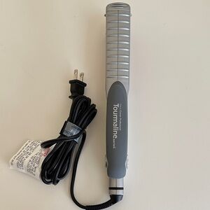 New Jilbere De Paris Tourmaline Series Flat Iron By Conair Professional.